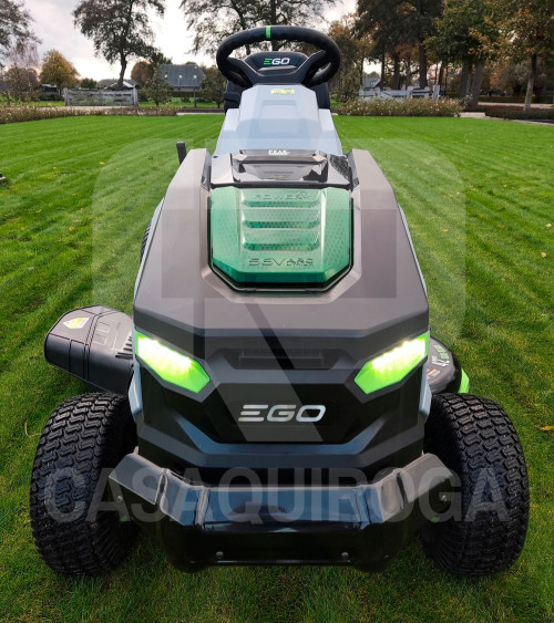 Tractor cortacésped eléctrico mulching EGO 56V 98cm
